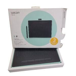 Wacom Intuos CTL-6100WL Creative Pen Tablet Bluetooth Pistachio w/ Box - Tested